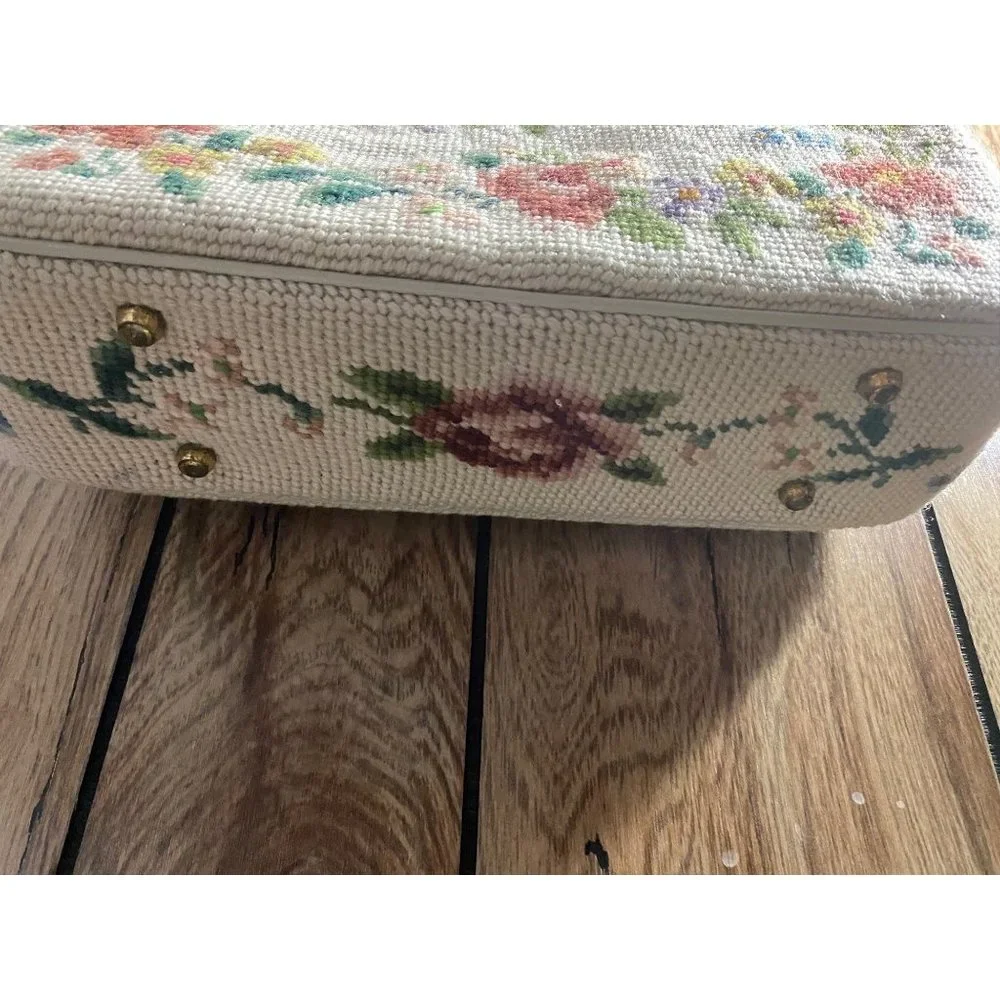 Medium Size Floral Petit Point Women Handbag - Picture 15 of 16